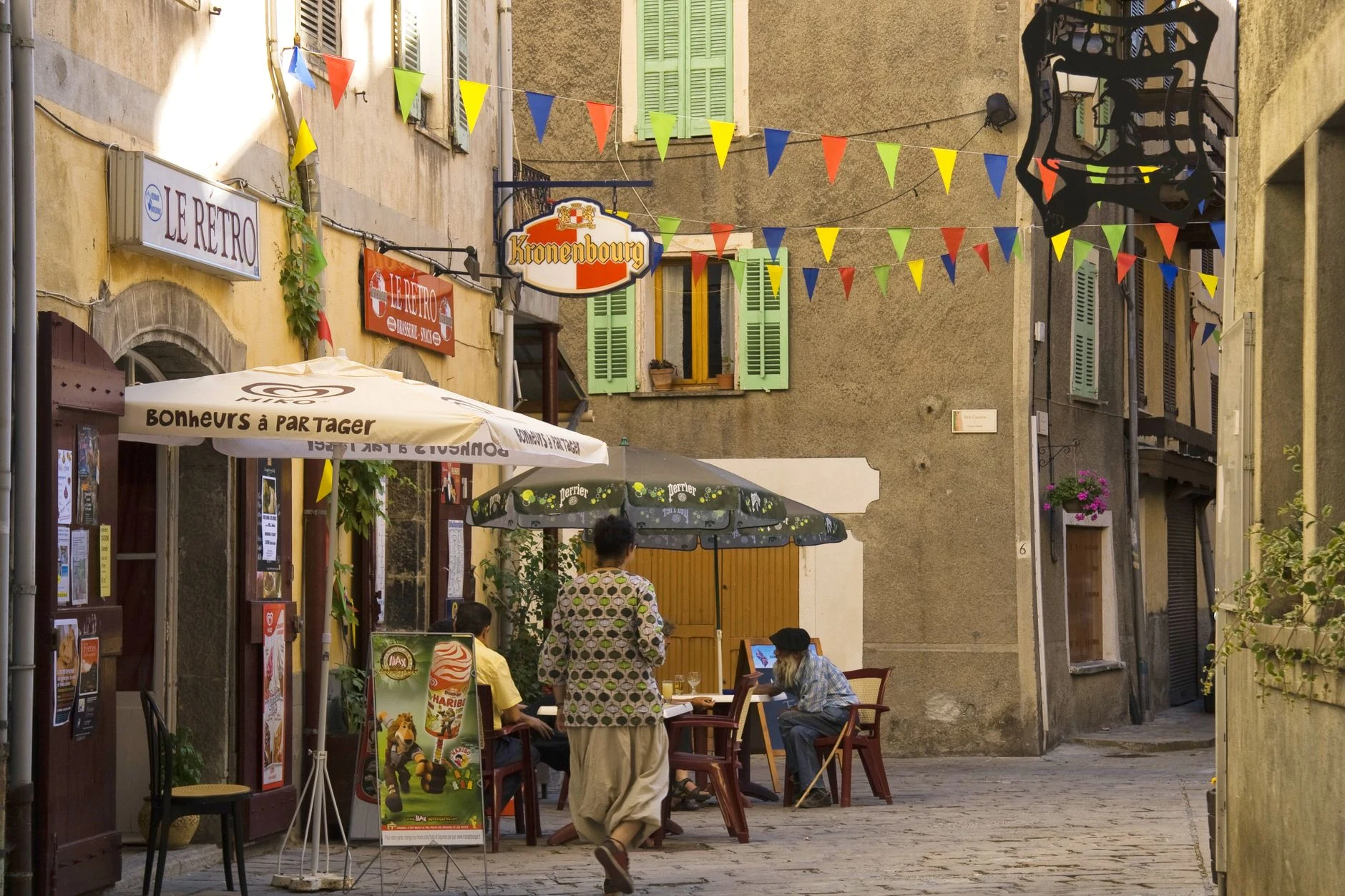 Le Cinéma à Besançon : Guide des Salles et Programmation